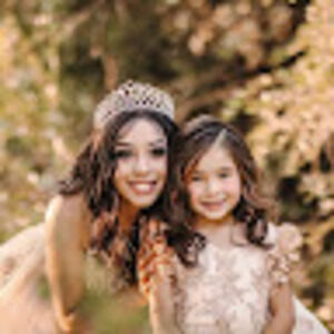 Meet your Posher, Kristavia